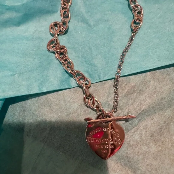 Tiffany & Co. Silver Heart Tag Necklace - Picture 4 of 8